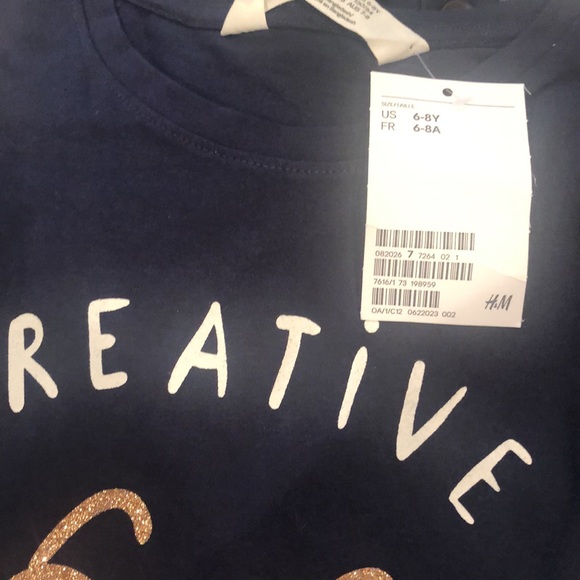 NEW! H&M Soft Cotton Printed Tee - 6-8Y - Picture 2 of 2